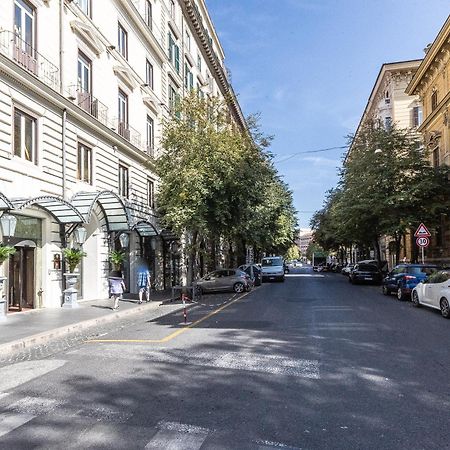La Dolce Vita Boutique Guest House Roma Esterno foto